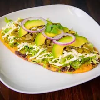 Grilled Chicken Huarache